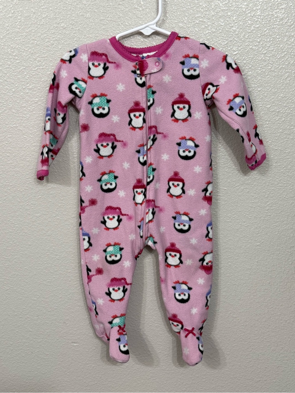 Babies R Us Pink Penguin Fleece Footed Pajamas Size 9M